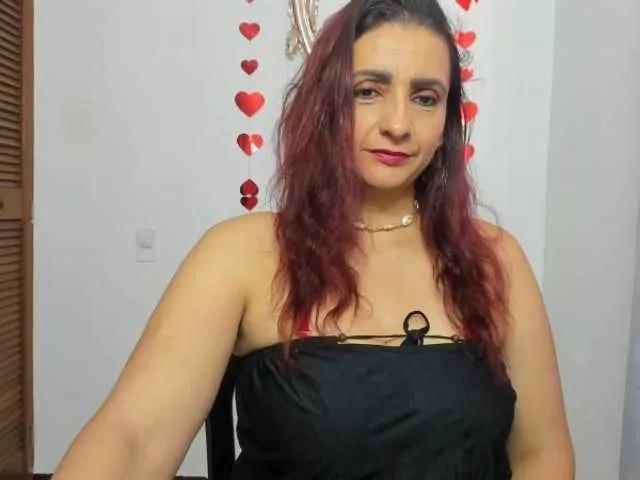 Offline sweetsofia5 on BongaCams