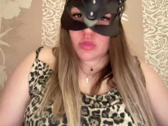 SweetStrawberry1 on BongaCams 