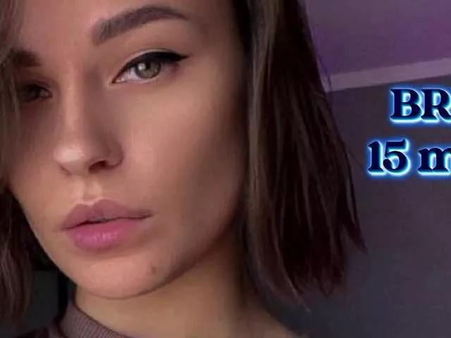 SweetVictori on BongaCams