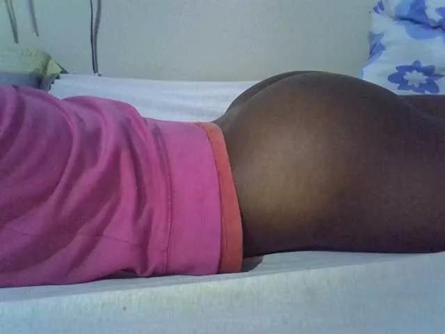 Sweetvine on BongaCams 