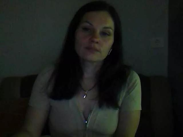 Tanya8 on BongaCams 