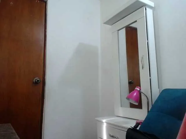 TaylorMegan on BongaCams