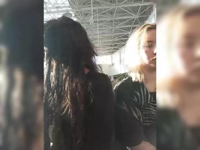 Tinablackkk on BongaCams 