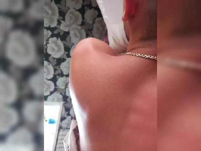TitiPiti24 on BongaCams 