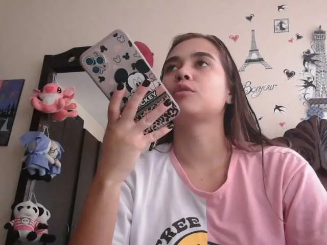 trianabell on BongaCams