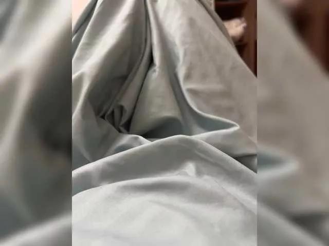 Undidjh on BongaCams 