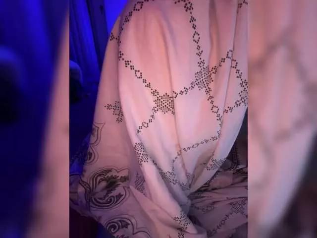 Undidjh on BongaCams 