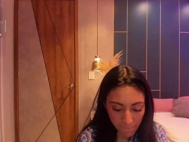 VicttoriaSantini on BongaCams