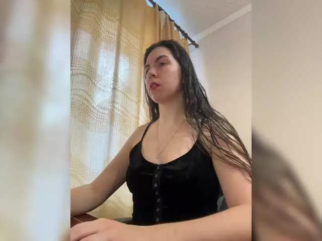 Vika19981 from BongaCams