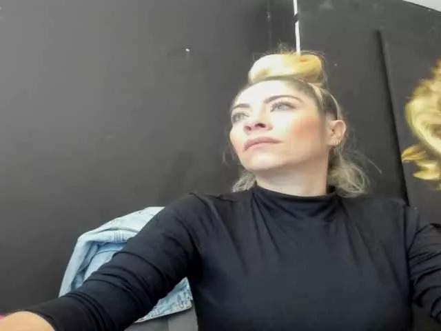 viktoria-davis on BongaCams 
