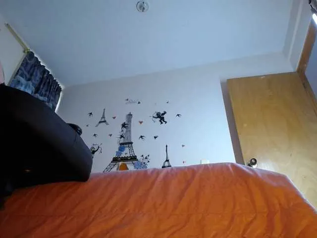 Violetacampbe on BongaCams