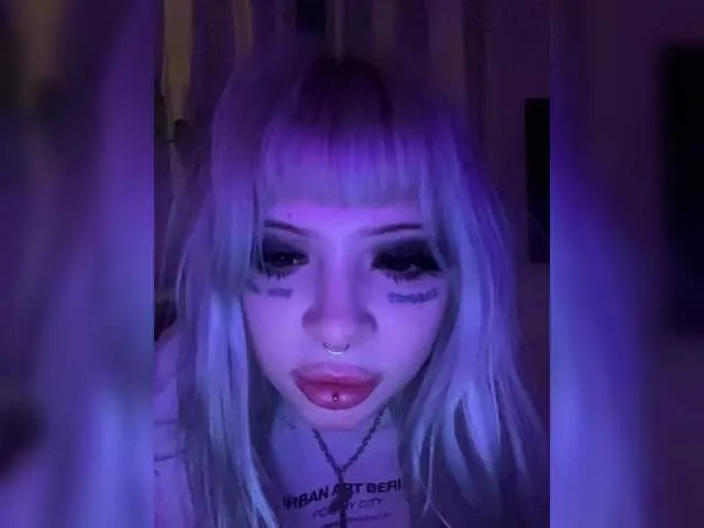 xlunami on BongaCams