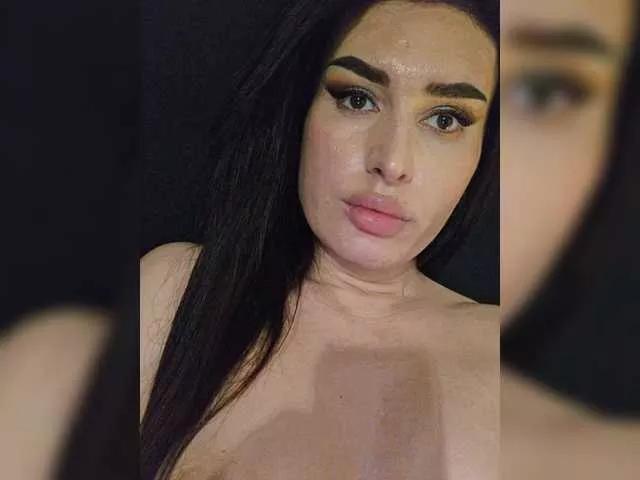 XStrawberryX on BongaCams 