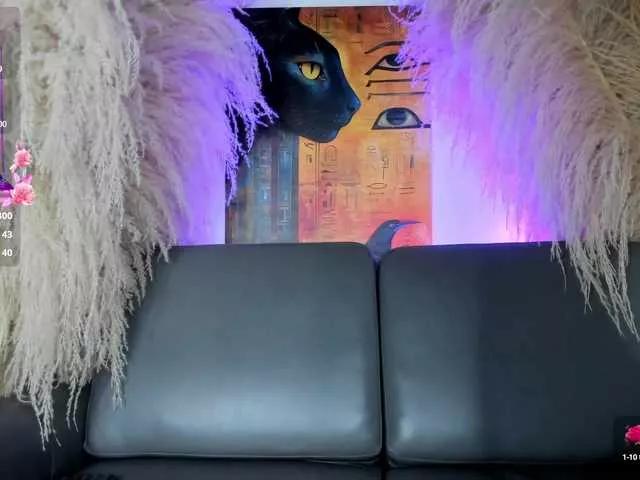 Offline yara-hind on BongaCams