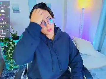 _alex_carter — #tomboy #puffynipples  #shy #nonude #glasses