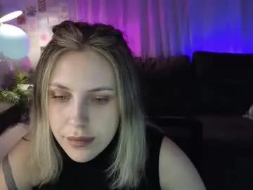 _amymoore_ — Hi!  let's  have  great ti,e together and  know each other that's my 2nd day here // GOAL: Add lipstick on my lips [79 tokens left] #new #blonde #cute #curvy #shy