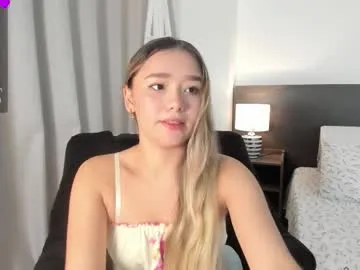 _bleuelune on Chaturbate
