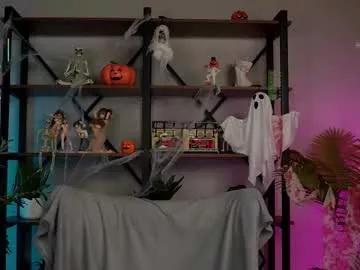 Explore Chaturbate's _careful_i_bite_nya_ _careful_i_bite_nya_ from Chaturbate