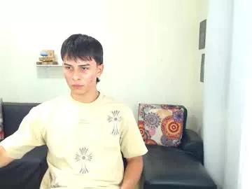 aaxell18 on Chaturbate
