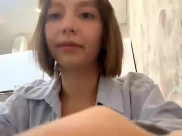 agnuspolson — GOAL : teasing with my bra~! Hello CB, my name is Elizabeth! #new #cute #bigboobs #18 #young [68 tokens remaining]