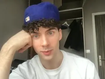 alexander0_ — Cum on face  #new #asian #cute  [6661 tokens remaining]