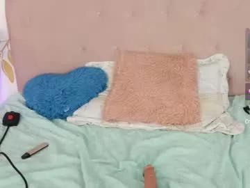 alix_bay on Chaturbate