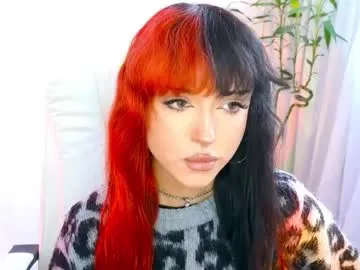 amiraaa__ — GOAL: change top [101 tokens remaining] NoNude Stream #nonude #new #shy #teen #18