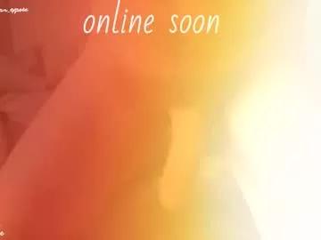 an_expose from Chaturbate