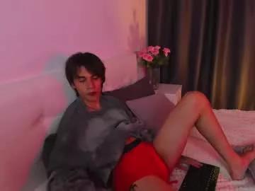 andrew_clar on Chaturbate 