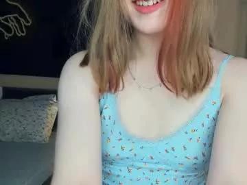 angel_to_burn from Chaturbate