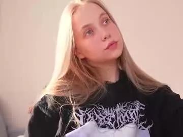 appr0ved on Chaturbate