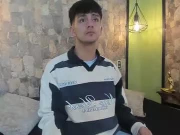 Join Chaturbate's Axel_draven axel_draven from Chaturbate