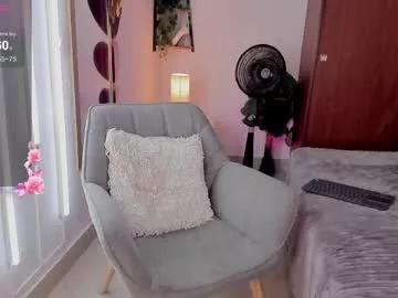 bella_swant1 on Chaturbate 