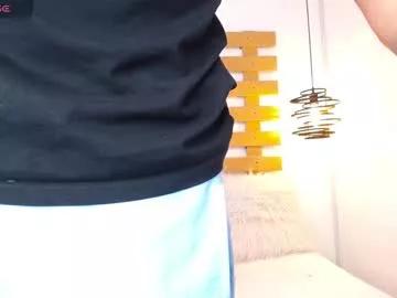 Freechat bengie_durand on Chaturbate
