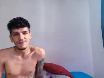 Freechat benjamin613999 on Chaturbate