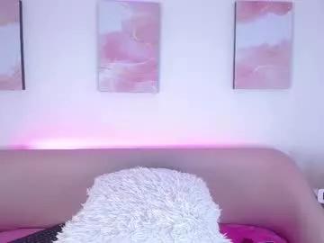 bonn_glow on Chaturbate 