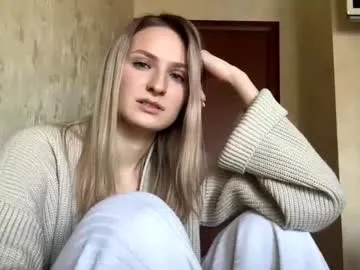 buenamorey — GOAL: Kiss you [9 tokens remaining] Hi everyone, this is my first day on CB and I'm a little shy!  #new #shy #18 #bigboobs #blonde