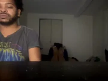 cakezoverfakez — my roomates are home... make me wake them up #BBC #c2c #anal [550 tokens remaining]