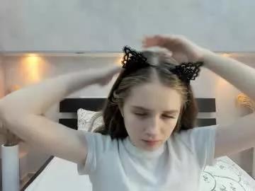 Masturbate to 20 years old camilla_kelly from Chaturbate camilla_kelly from Chaturbate