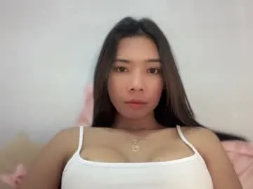 carmelasexmachinex on Chaturbate