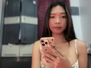 carmelasexmachinex on Chaturbate