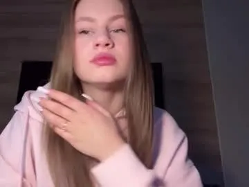 carolecronan — Goal: I move my hand along my neck <My name is Lisa, I'm waiting for you, kitty #new #bigboobs #18 #young #teen [16 tokens remaining]