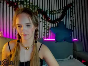 casey_sweeet on Chaturbate