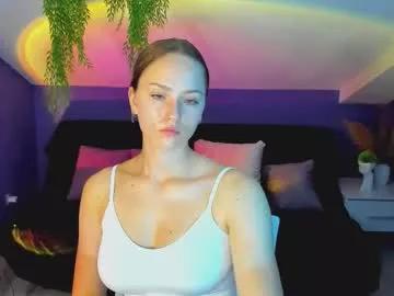 Freechat celinecharm_ on Chaturbate