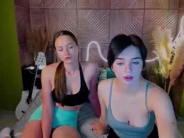 Freechat celinecharm_ on Chaturbate