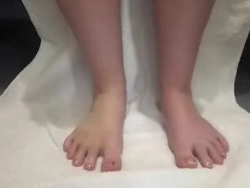 cherrybabes77 — Freechat on Chaturbate