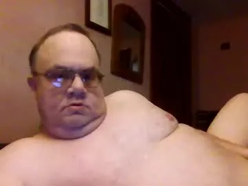 chrismini312 — #smallcock #c2c #chubby #mature #daddy TIP 4 FUN!! Someone make me CUM!! Always the need to CUMM. Take me private!!!