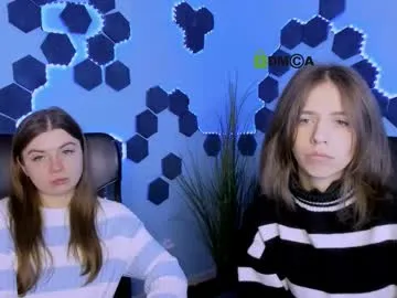 cleo_cool — GOAL: make me happy [102 tokens remaining] Welcome to my room! #feet #blonde #18 #lovense #new