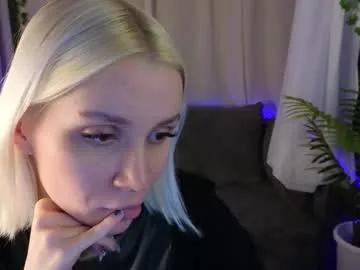 crystal_hanna from Chaturbate