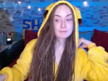 dalia_peach — Show me your outfit, Dalia ;) [19 tokens left]  #nonude #girlnextdoor #tease #private #talkative #sensual